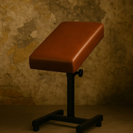 Rigidized L size tattoo armrest pad with fabric filling which is enriched with extra accessories!
